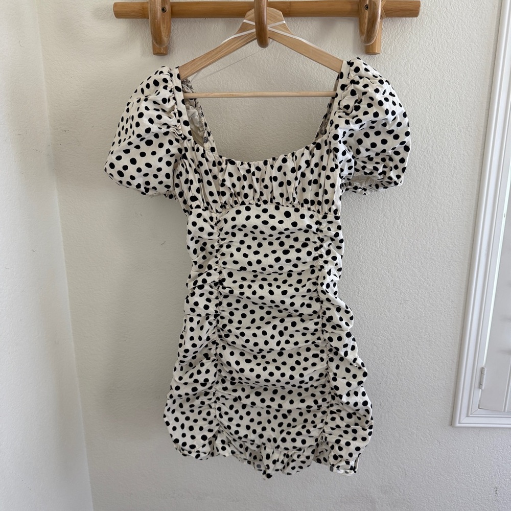 Zara Ruched Polka Dot Puff Sleeve Black & White Mini Dress retro cottagecore - Picture 2 of 7